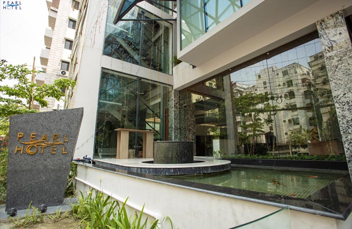Overview of affordable luxury hotels in Banani